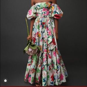 The most beautiful floral summer dress to be the best dressed guest